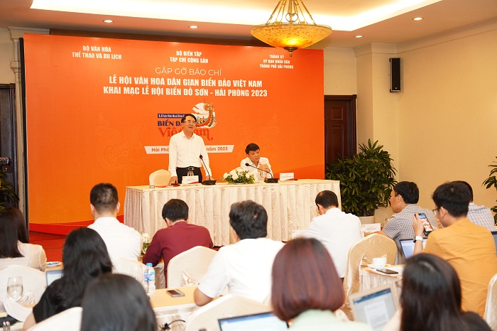 Ban Tổ chức giới thiệu về Lễ hội Văn hóa dân gian Biển đảo Việt Nam và khai mạc Lễ hội Biển Đồ Sơn - Hải Phòng năm 2023